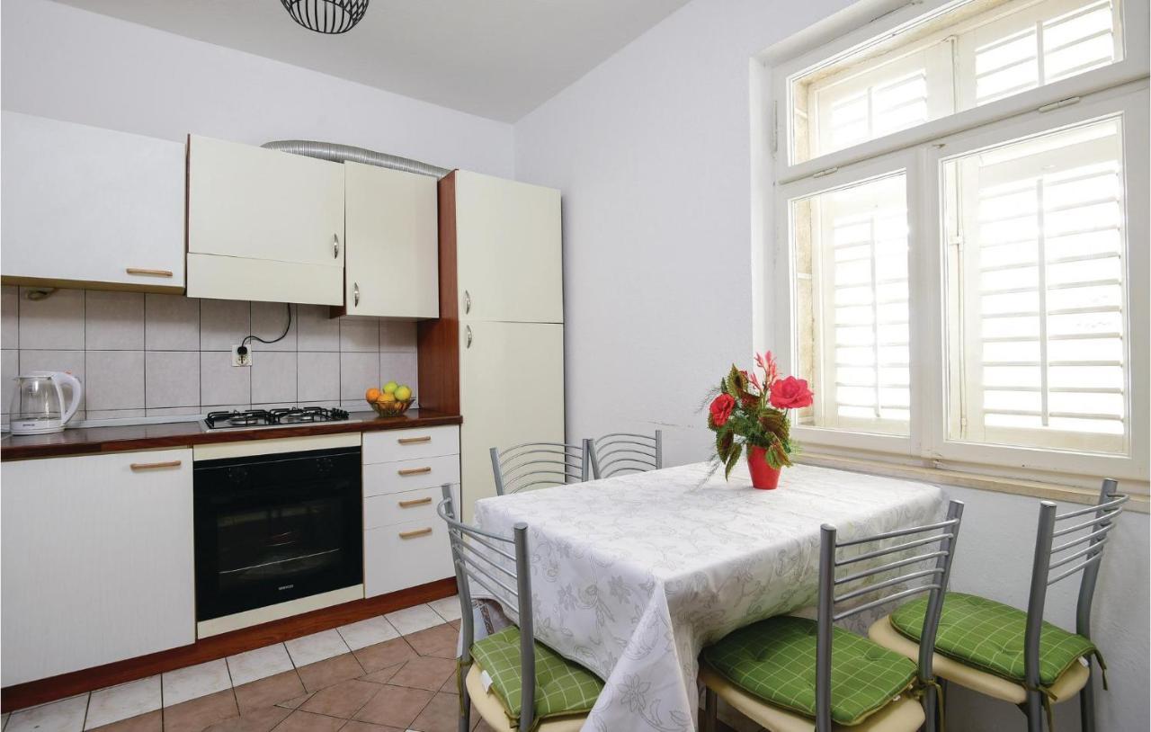 4 Bedroom Lovely Home In Žuljana Exterior foto